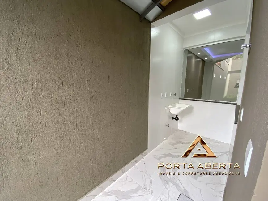 Casa com 3 quartos à venda, 120m2 em Santana Do Paraiso - MG - imagem 9 Foto 9 de Casa com 3 quartos à venda, 120m2 em Santana Do Paraiso - MG