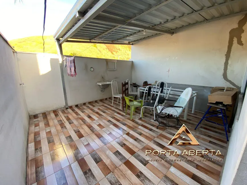 Casa com 3 quartos à venda, 150m2 em Santana Do Paraiso - MG - imagem 3 Foto 3 de Casa com 3 quartos à venda, 150m2 em Santana Do Paraiso - MG