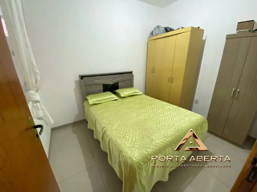 Casa com 3 quartos à venda, 150m2 em Santana Do Paraiso - MG - imagem 6 Foto 6 de Casa com 3 quartos à venda, 150m2 em Santana Do Paraiso - MG