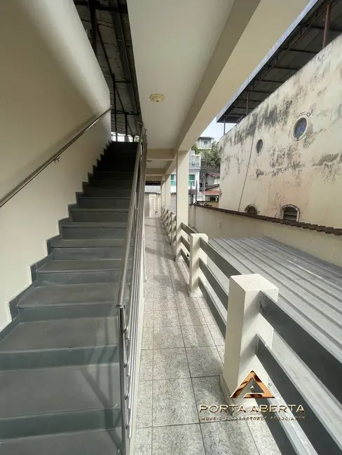 Casa com 3 quartos à venda, 200m2 em Ana Rita, Timoteo - MG - imagem 4 Foto 4 de Casa com 3 quartos à venda, 200m2 em Ana Rita, Timoteo - MG