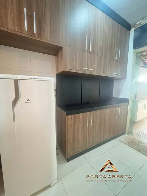 Foto 6 de Casa com 3 quartos à venda em Santana Do Paraiso - MG