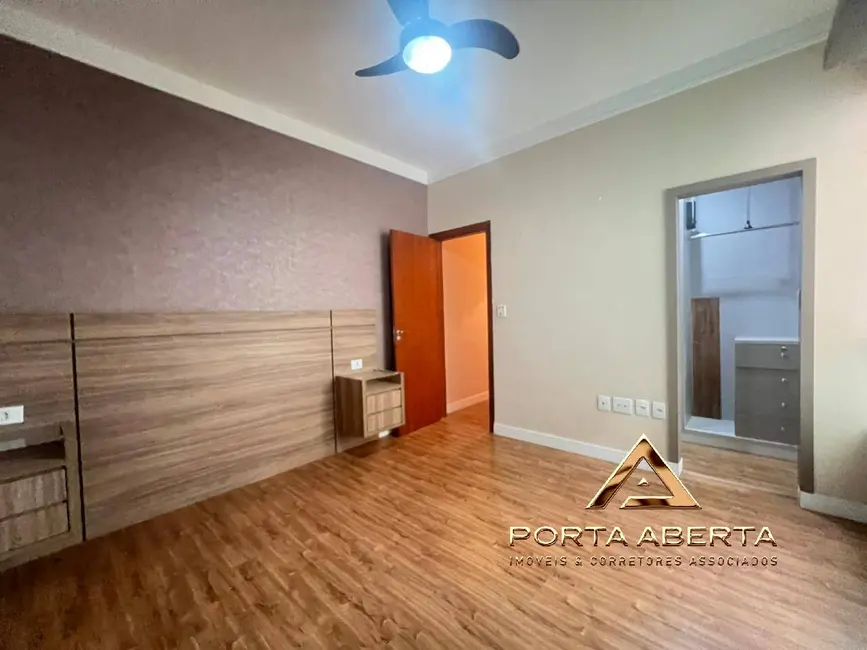 Foto 2 de Casa com 3 quartos à venda em Santana Do Paraiso - MG