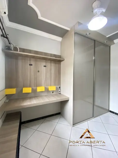 Casa com 3 quartos à venda, 180m2 em Santana Do Paraiso - MG - imagem 9 Foto 9 de Casa com 3 quartos à venda, 180m2 em Santana Do Paraiso - MG