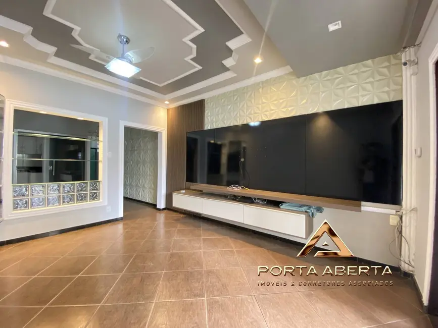 Casa com 3 quartos à venda, 180m2 em Santana Do Paraiso - MG - imagem 5 Foto 5 de Casa com 3 quartos à venda, 180m2 em Santana Do Paraiso - MG