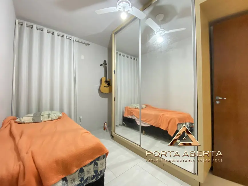 Foto 2 de Apartamento com 3 quartos à venda, 20m2 em Veneza, Ipatinga - MG