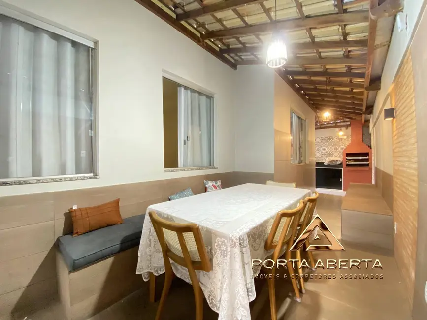 Foto 1 de Apartamento com 3 quartos à venda, 20m2 em Veneza, Ipatinga - MG