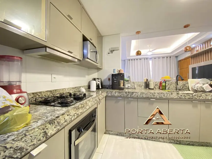 Foto 3 de Apartamento com 3 quartos à venda, 20m2 em Veneza, Ipatinga - MG