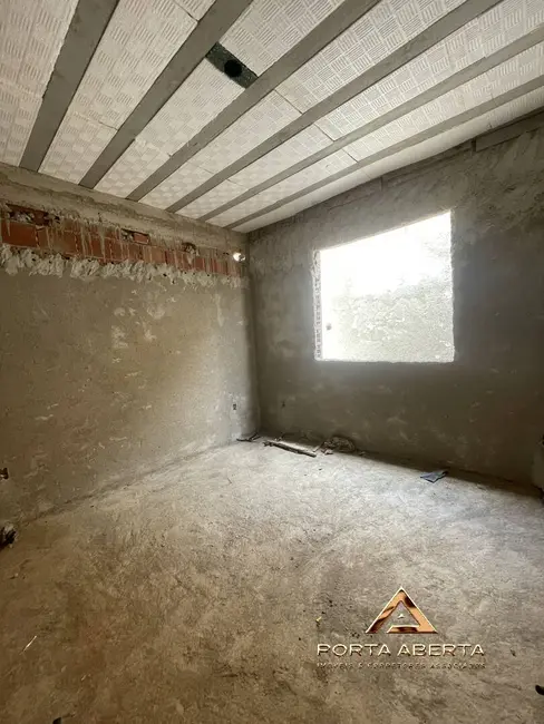 Casa com 3 quartos à venda e para alugar, 157m2 em Primavera, Timoteo - MG - imagem 3 Foto 3 de Casa com 3 quartos à venda e para alugar, 157m2 em Primavera, Timoteo - MG