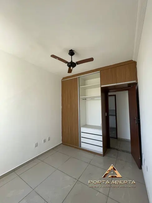 Apartamento com 3 quartos para alugar, 90m2 em Centro, Ipatinga - MG - imagem 4 Foto 4 de Apartamento com 3 quartos para alugar, 90m2 em Centro, Ipatinga - MG