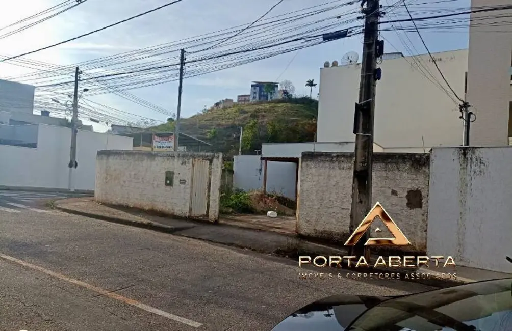 Terreno / Lote à venda, 185m2 em Santana Do Paraiso - MG - imagem 1 Foto 1 de Terreno / Lote à venda, 185m2 em Santana Do Paraiso - MG