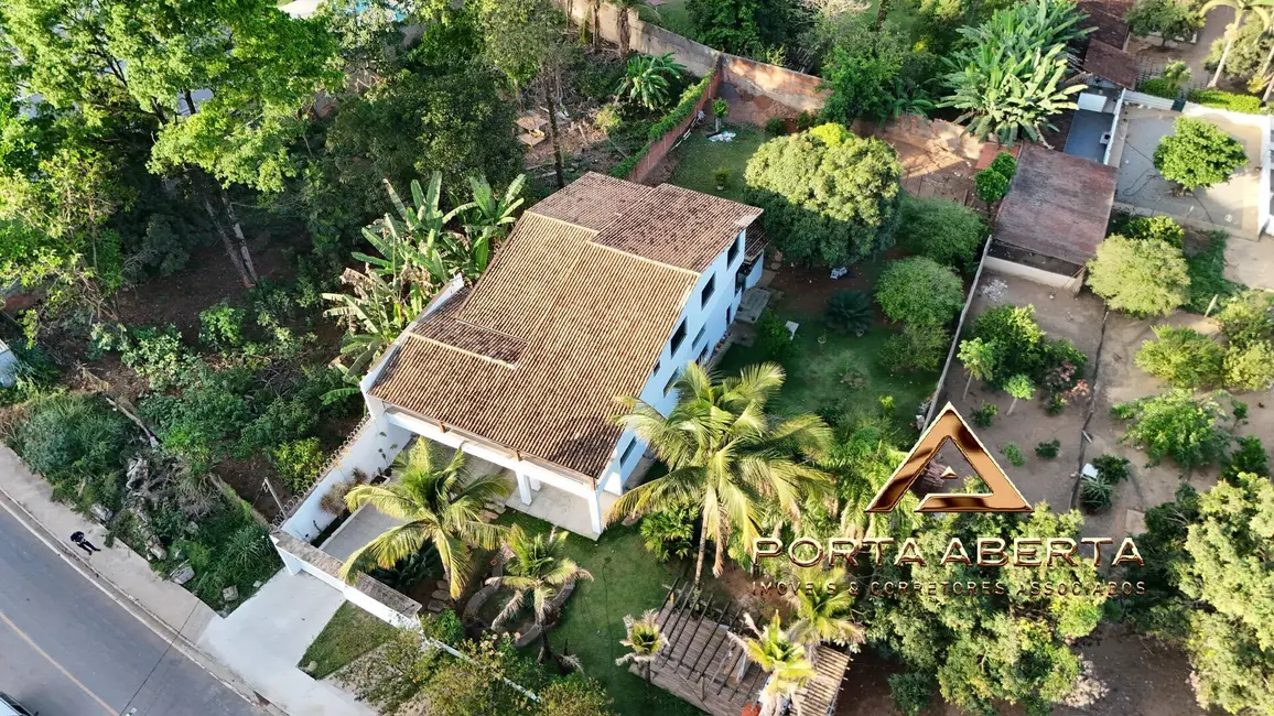 Chácara com 7 quartos à venda, 500m2 em Santana Do Paraiso - MG - imagem 2 Foto 2 de Chácara com 7 quartos à venda, 500m2 em Santana Do Paraiso - MG