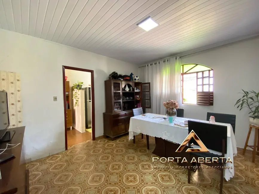 Casa com 3 quartos à venda, 342m2 em Bom Retiro, Ipatinga - MG - imagem 6 Foto 6 de Casa com 3 quartos à venda, 342m2 em Bom Retiro, Ipatinga - MG