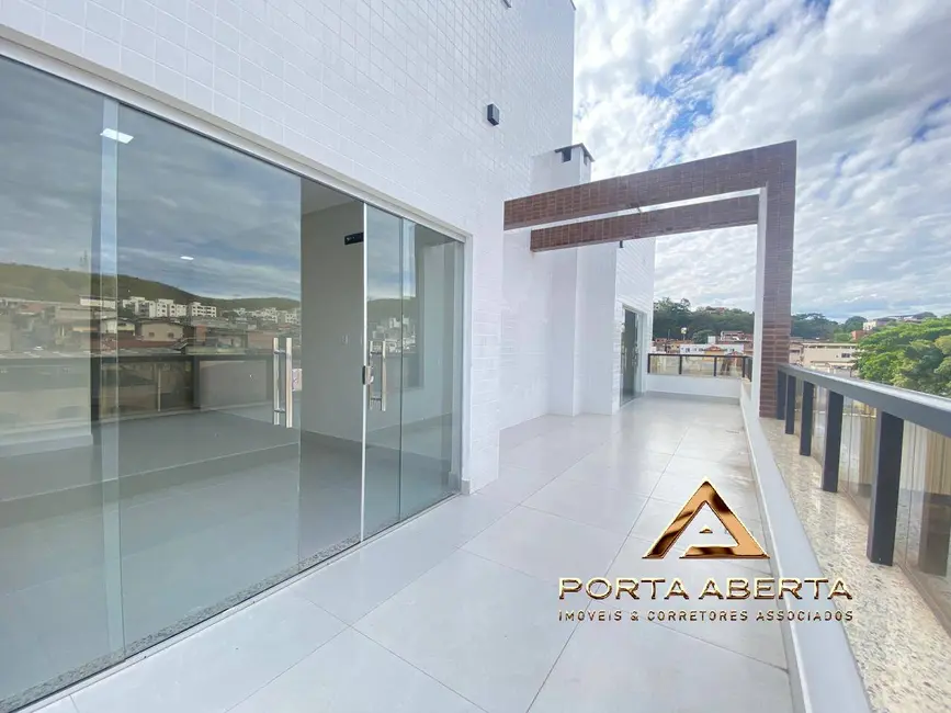 Cobertura com 4 quartos à venda, 220m2 em Veneza, Ipatinga - MG - imagem 8 Foto 8 de Cobertura com 4 quartos à venda, 220m2 em Veneza, Ipatinga - MG