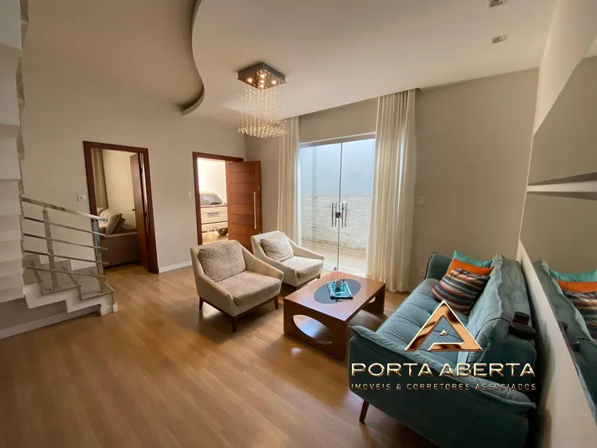 Casa com 3 quartos à venda, 208m2 em Vila Celeste, Ipatinga - MG - imagem 3 Foto 3 de Casa com 3 quartos à venda, 208m2 em Vila Celeste, Ipatinga - MG