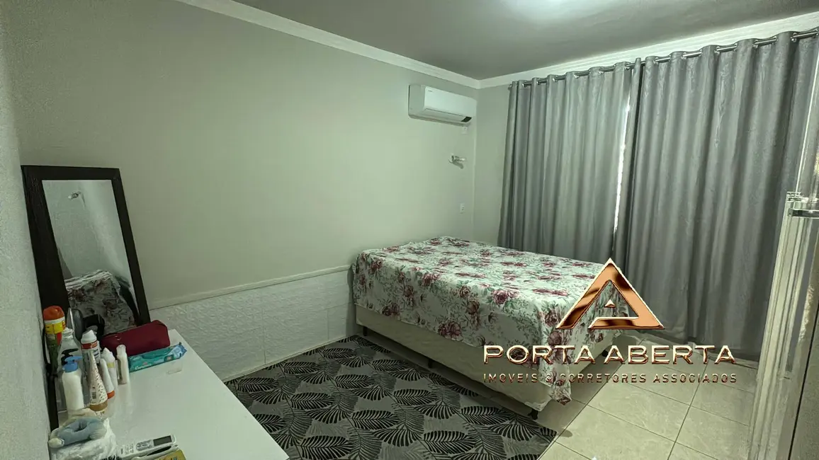 Foto 6 de Casa com 2 quartos à venda, 101m2 em Santana Do Paraiso - MG