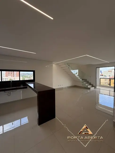 Foto 8 de Apartamento com 4 quartos à venda, 210m2 em Iguaçu, Ipatinga - MG