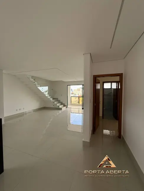 Foto 4 de Apartamento com 4 quartos à venda, 210m2 em Iguaçu, Ipatinga - MG