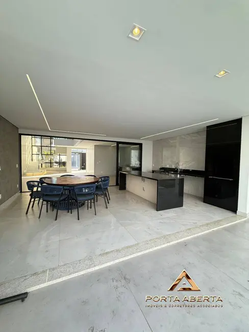 Foto 6 de Casa com 3 quartos à venda, 320m2 em Cariru, Ipatinga - MG