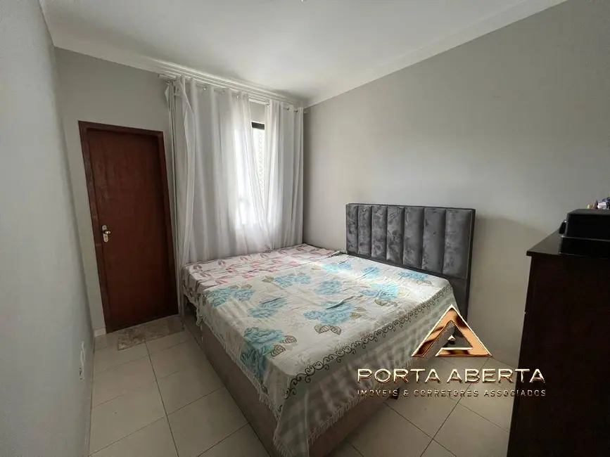 Foto 2 de Apartamento com 2 quartos à venda, 72m2 em Bethânia, Ipatinga - MG