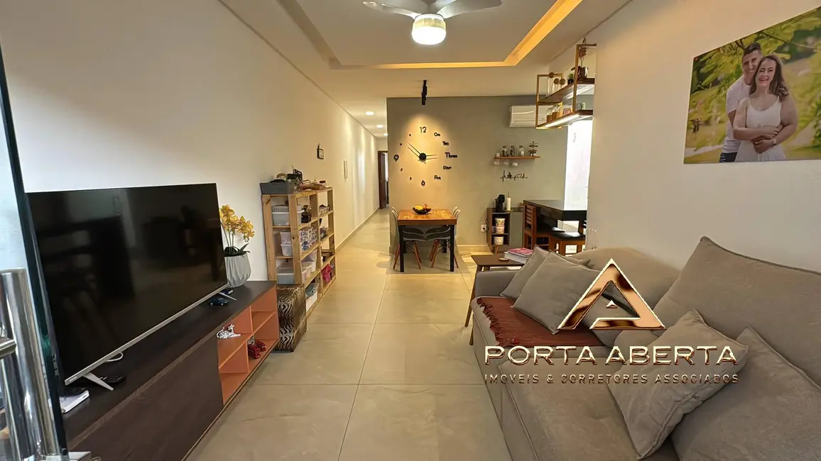 Foto 3 de Casa com 3 quartos à venda, 100m2 em Santana Do Paraiso - MG