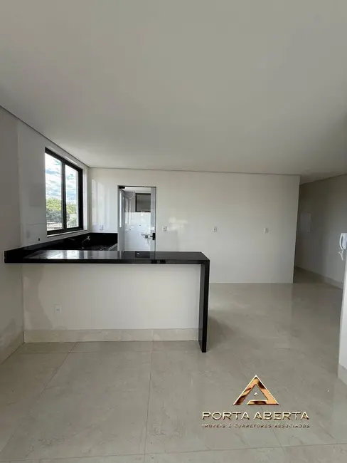 Foto 8 de Apartamento com 3 quartos à venda, 100m2 em Veneza, Ipatinga - MG