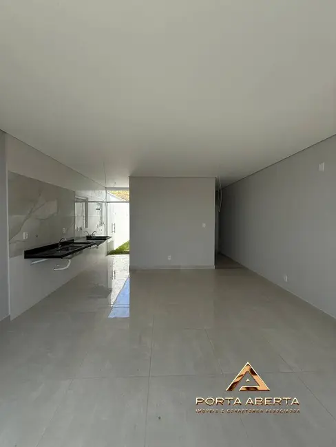 Foto 9 de Casa com 3 quartos à venda, 100m2 em Santana Do Paraiso - MG