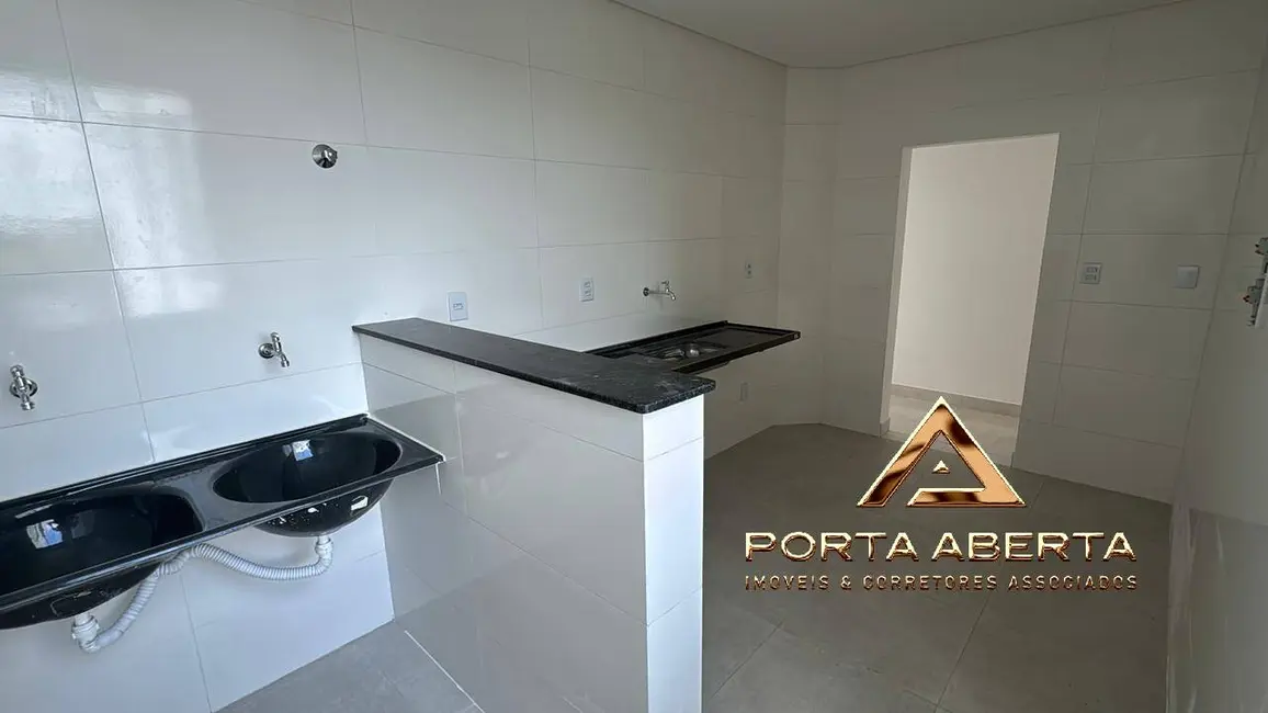 Foto 4 de Casa com 2 quartos à venda, 76m2 em Santana Do Paraiso - MG