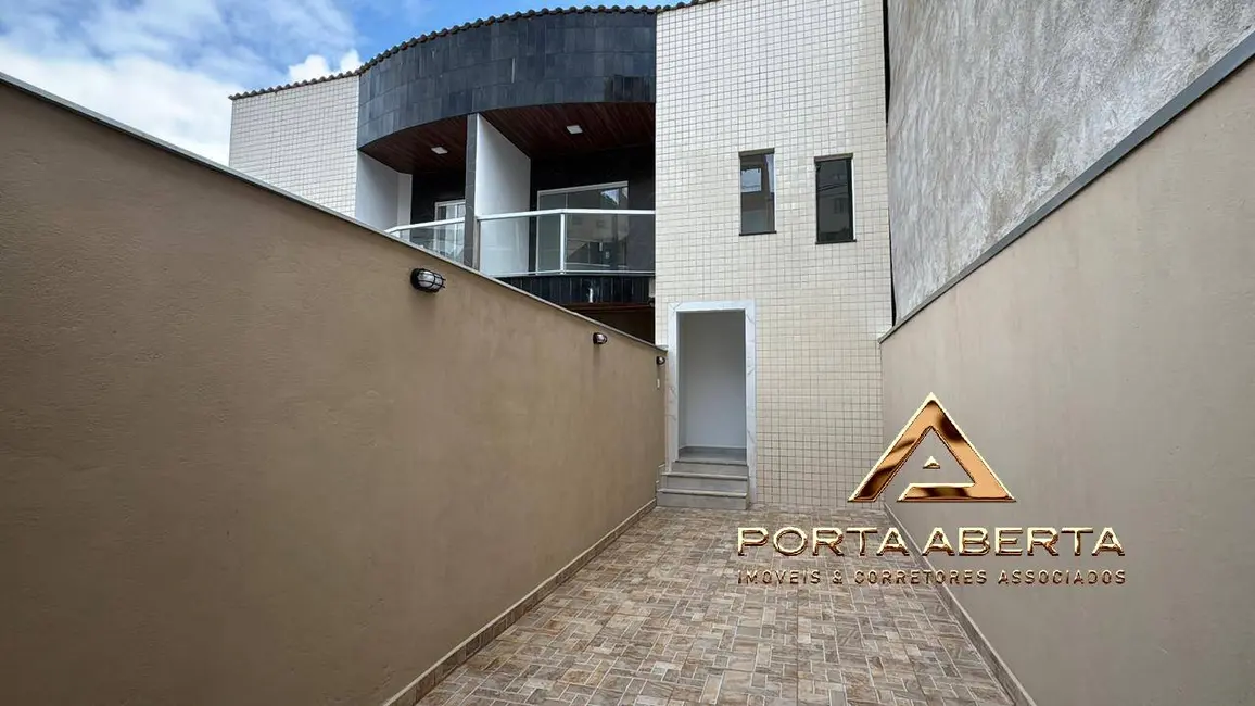Foto 1 de Casa com 2 quartos à venda, 76m2 em Santana Do Paraiso - MG
