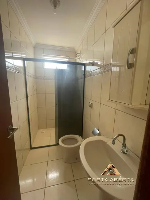 Apartamento com 3 quartos para alugar, 75m2 em Iguaçu, Ipatinga - MG - imagem 9 Foto 9 de Apartamento com 3 quartos para alugar, 75m2 em Iguaçu, Ipatinga - MG