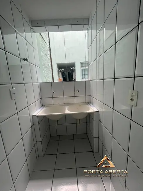 Apartamento com 3 quartos para alugar, 75m2 em Iguaçu, Ipatinga - MG - imagem 5 Foto 5 de Apartamento com 3 quartos para alugar, 75m2 em Iguaçu, Ipatinga - MG