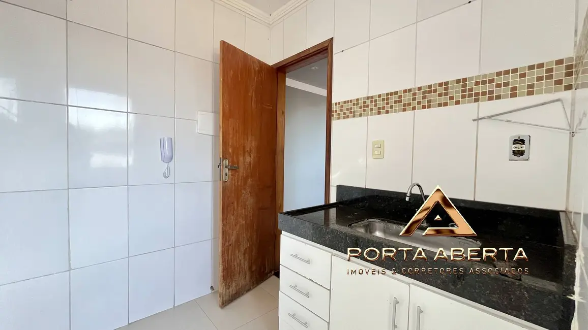 Foto 4 de Apartamento com 3 quartos à venda, 70m2 em Santana Do Paraiso - MG