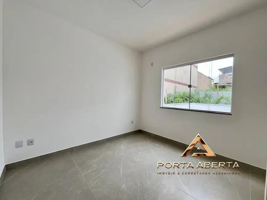 Casa com 3 quartos à venda, 135m2 em Santana Do Paraiso - MG - imagem 4 Foto 4 de Casa com 3 quartos à venda, 135m2 em Santana Do Paraiso - MG