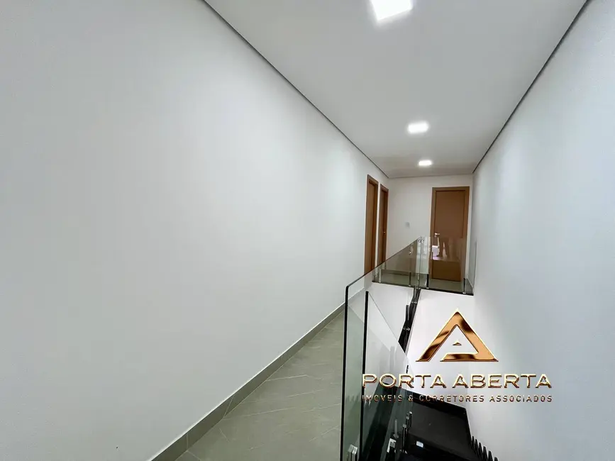 Casa com 3 quartos à venda, 135m2 em Santana Do Paraiso - MG - imagem 6 Foto 6 de Casa com 3 quartos à venda, 135m2 em Santana Do Paraiso - MG