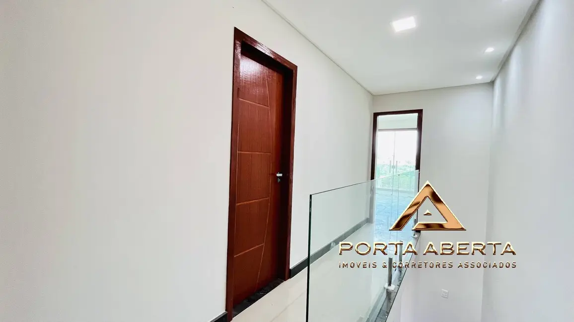 Foto 7 de Casa com 3 quartos à venda, 130m2 em Santana Do Paraiso - MG