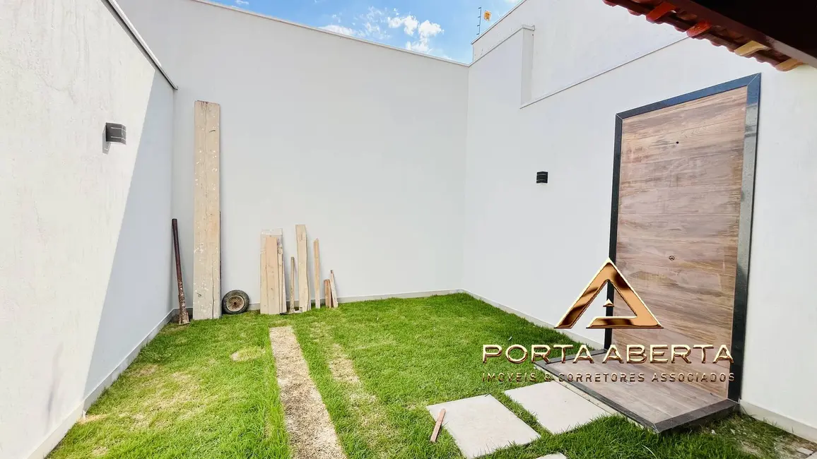 Foto 6 de Casa com 3 quartos à venda, 130m2 em Santana Do Paraiso - MG