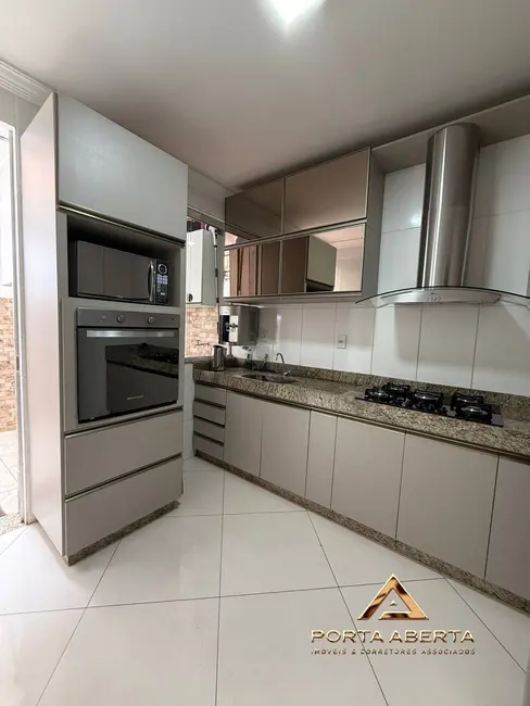 Foto 6 de Casa com 2 quartos à venda, 76m2 em Santana Do Paraiso - MG