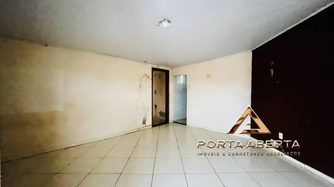 Casa com 3 quartos à venda, 100m2 em Santana Do Paraiso - MG - imagem 3 Foto 3 de Casa com 3 quartos à venda, 100m2 em Santana Do Paraiso - MG