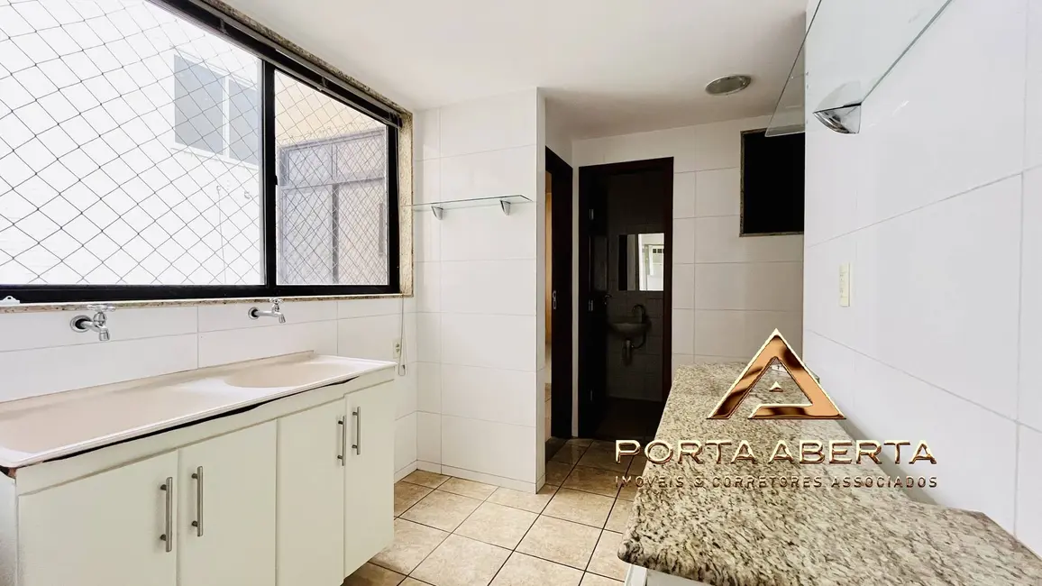 Foto 9 de Apartamento com 4 quartos à venda, 110m2 em Iguaçu, Ipatinga - MG