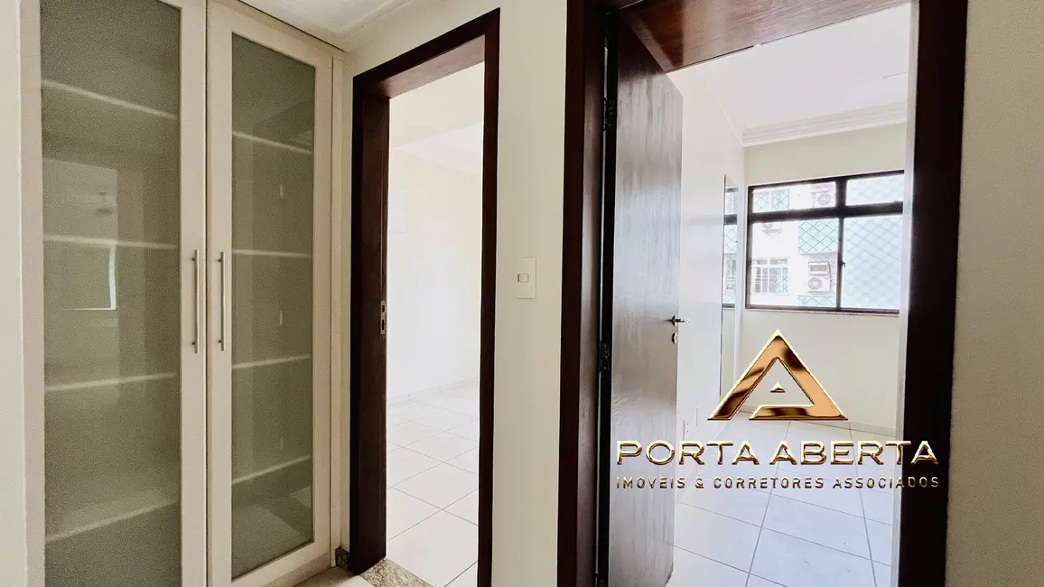 Foto 8 de Apartamento com 4 quartos à venda, 110m2 em Iguaçu, Ipatinga - MG