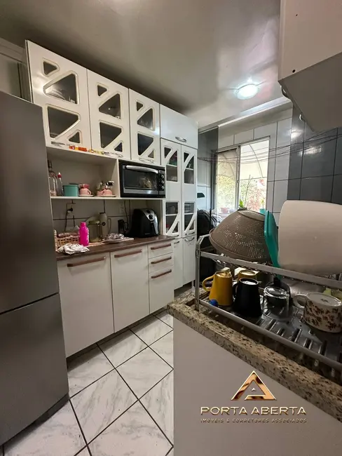Foto 3 de Apartamento com 2 quartos à venda, 50m2 em Parque das Águas, Ipatinga - MG