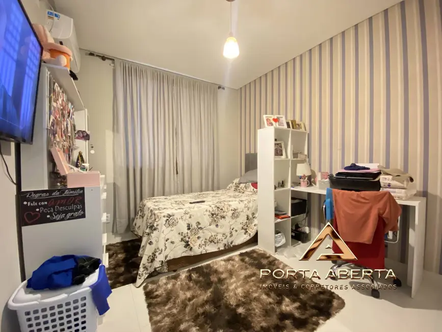 Foto 3 de Casa com 3 quartos à venda em Ideal, Ipatinga - MG