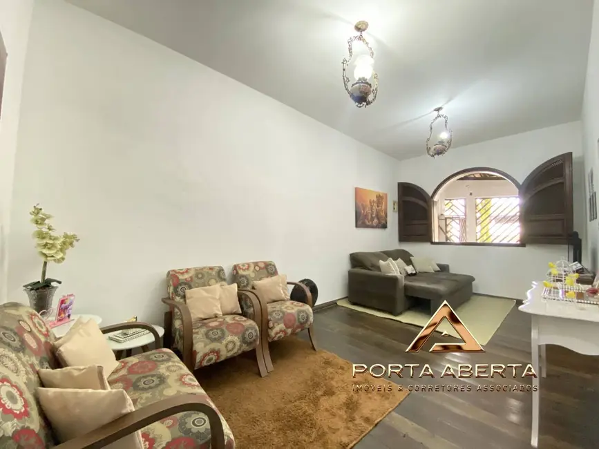 Foto 4 de Casa com 3 quartos à venda em Ideal, Ipatinga - MG