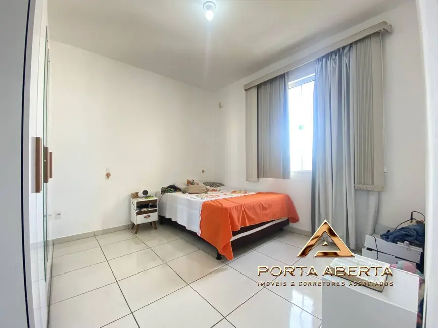 Foto 6 de Apartamento com 2 quartos à venda, 73m2 em Santana Do Paraiso - MG