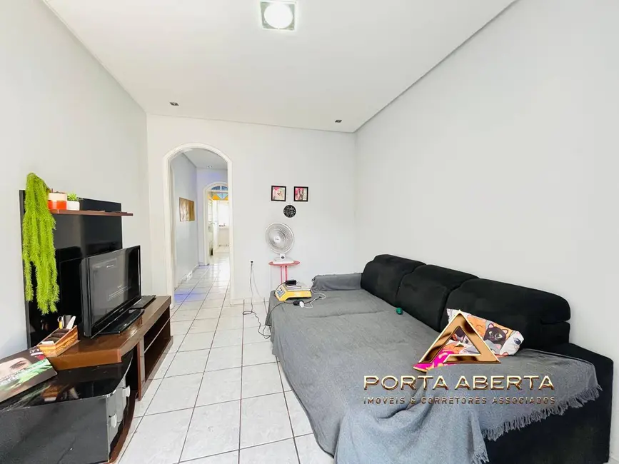 Casa com 3 quartos à venda, 135m2 em Caravelas, Ipatinga - MG - imagem 3 Foto 3 de Casa com 3 quartos à venda, 135m2 em Caravelas, Ipatinga - MG