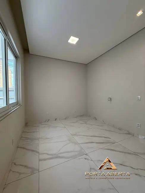 Foto 5 de Casa com 3 quartos à venda, 150m2 em Iguaçu, Ipatinga - MG