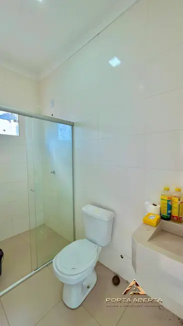 Foto 3 de Casa com 2 quartos à venda, 125m2 em Caratinga - MG