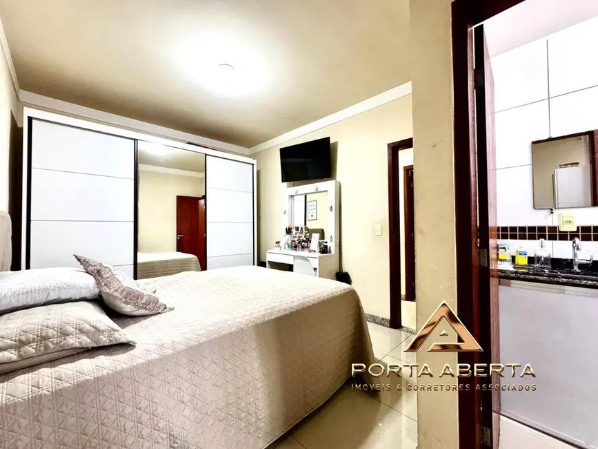 Foto 4 de Apartamento com 3 quartos à venda, 85m2 em Caravelas, Ipatinga - MG