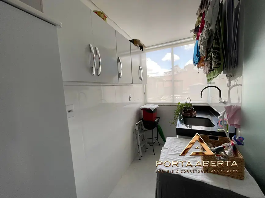 Foto 6 de Apartamento com 3 quartos à venda, 95m2 em Bom Retiro, Ipatinga - MG