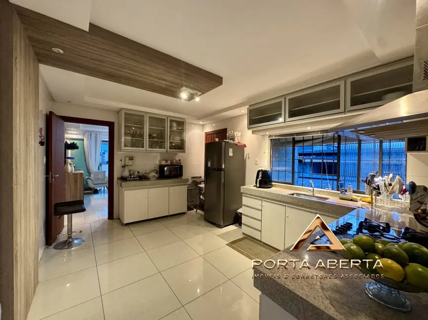 Foto 5 de Apartamento com 3 quartos à venda, 145m2 em Jardim Panorama, Ipatinga - MG