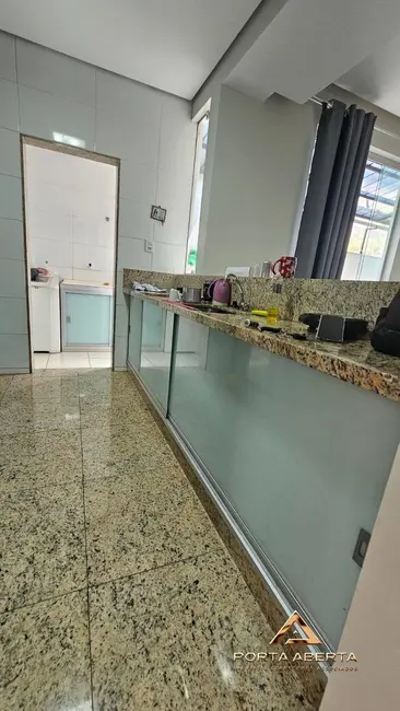 Foto 6 de Apartamento com 3 quartos à venda, 120m2 em Belvedere, Coronel Fabriciano - MG